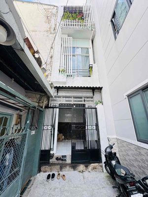 Chủ gấp bán giảm hơn 1 tỷ: Nhà Phan Văn Trị Bình Thạnh 53m2, ô tô tới