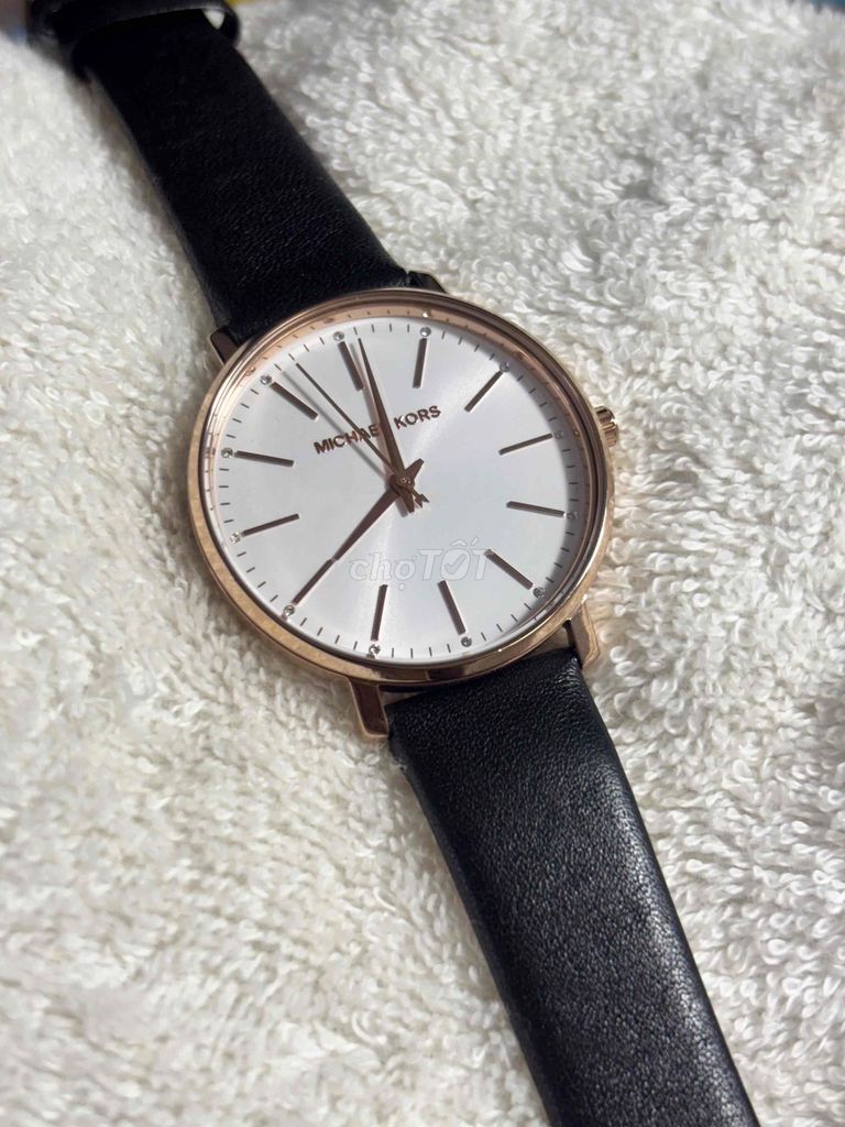 Đồng hồ Michael Kors Pyper Nữ. Mua bán Đồng hồ tại Thành phố Thủ Đức Tp Hồ Chí Minh được đăng bởi Hoàngg Minhh hình 1
