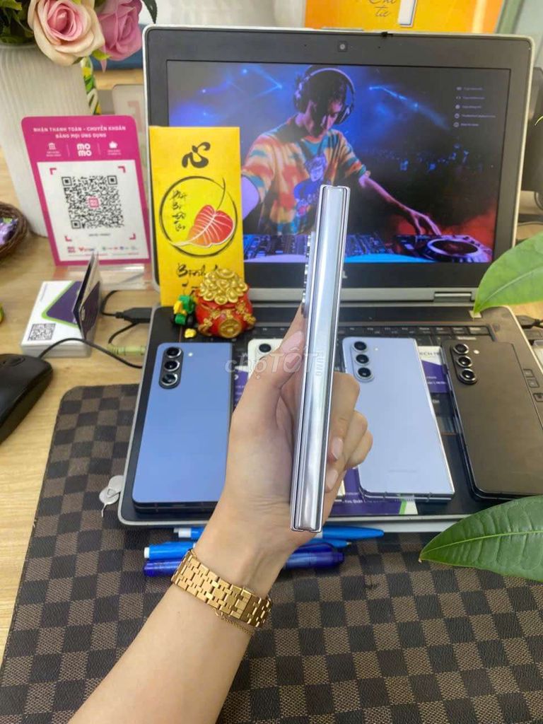 Samsung Galaxy Z Fold5 Xanh Dương 512. Mua bán Điện thoại tại Quận Gò Vấp Tp Hồ Chí Minh được đăng bởi Minh phương hình 1