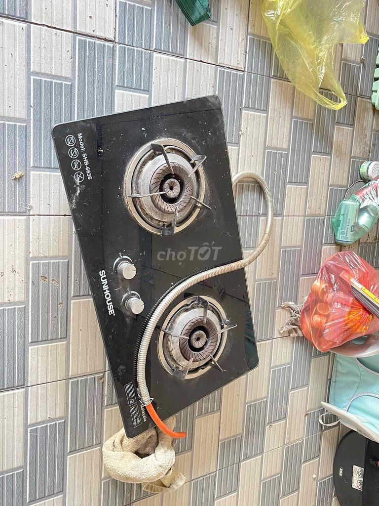 Bếp ga SUNHOUSE SHB-6636 Đen. Mua bán Bếp, lò, đồ điện nhà bếp tại Quận Liên Chiểu Đà Nẵng được đăng bởi Nguyễn thị kim anh hình 1