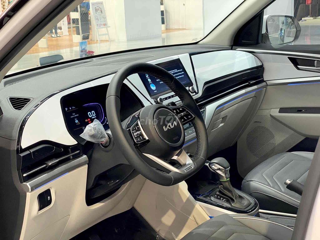 KIA CARENS LUXURY GIẢM HƠN 30 TRIỆU + QUÀ TẶNG 🎁. Mua bán Ô tô tại Thành phố Thủ Đức Tp Hồ Chí Minh được đăng bởi Thanh Tiền Kia Mazda Bình Triệu  hình 4
