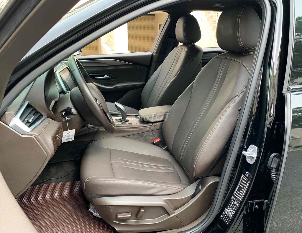 VinFast Lux A2.0 Turbo Đen Sedan 5 chỗ. Mua bán Ô tô tại Thành phố Thủ Đức Tp Hồ Chí Minh được đăng bởi SAGO CAR hình 8