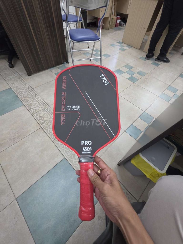 Vợt Pickleball PRO T700 Carbon Đen đỏ. Mua bán Đồ thể thao, Dã ngoại tại Huyện Củ Chi Tp Hồ Chí Minh được đăng bởi Đỗ Nhật Huy hình 1