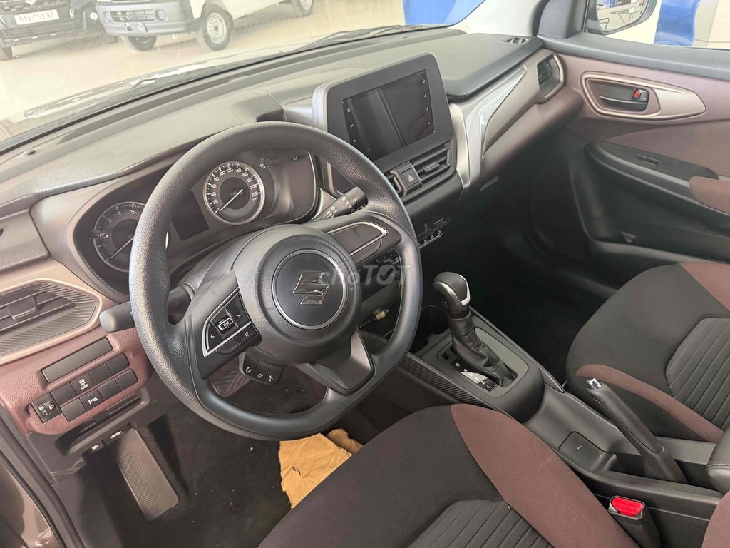 Suzuki Fronx 2025 photo 5