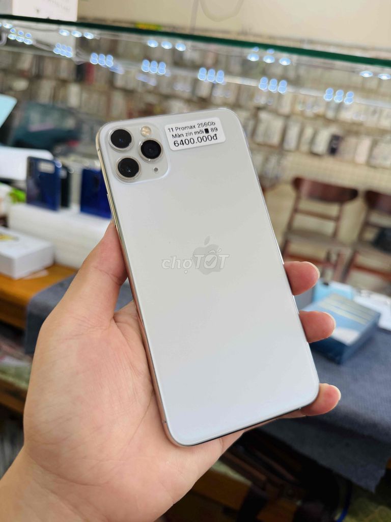 iPhone 11 Pro Max 256GB Bạc. Mua bán Điện thoại tại Huyện Tam Bình Vĩnh Long được đăng bởi Trong Tran hình 1