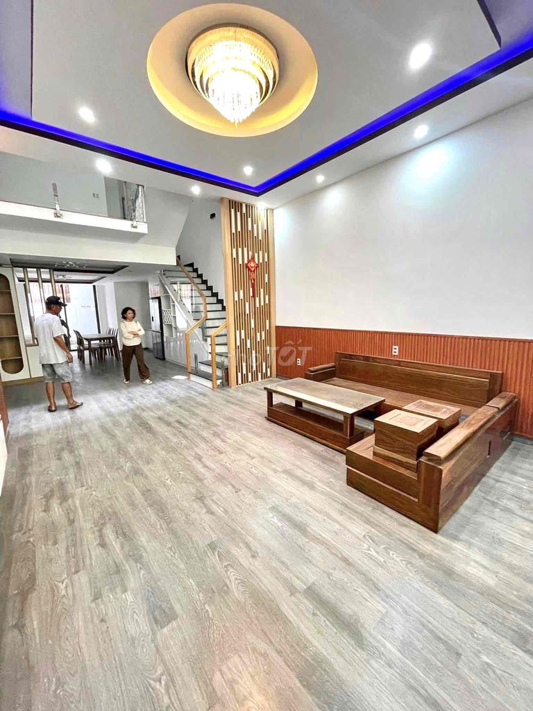 ☘️CHO THUÊ NHÀ 3 TẦNG ĐƯỜNG PHI BÌNH - GẦN CẦU TRUNG LƯƠNG- NỘI THẤT ĐỦ