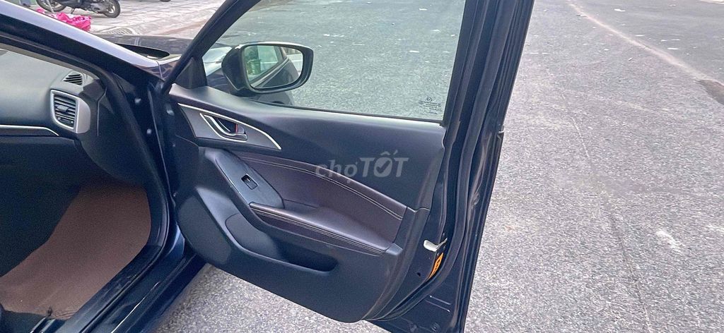 Mazda 3 2018 - 85000 km. Mua bán Ô tô tại Thành phố Dĩ An Bình Dương được đăng bởi Phan văn Độ hình 14