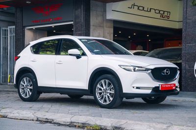 Mazda CX5 2022 Premium 2.0 30.000 KM Trắng