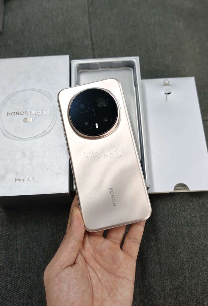 Honor Magic 8 Pro 16/512 Fullbox Vàng Gold Siu Đẹp. Mua bán Điện thoại tại Quận Tân Bình Tp Hồ Chí Minh được đăng bởi Kiên Android Shop hình 1