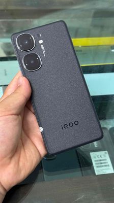 iQOO Neo9 16GB/256GB Đen Snapdragon 8 Gen 2