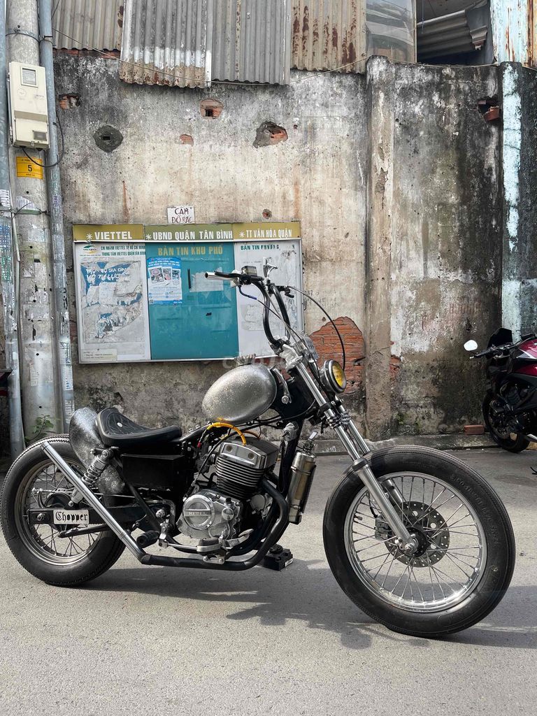 Rebel Bobber