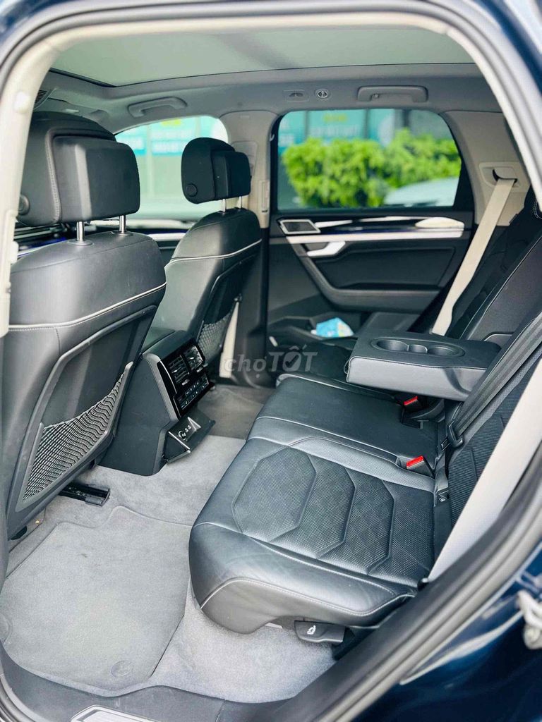 Volkswagen Touareg Luxury full 2023 , hoá đơn full. Mua bán Ô tô tại Quận 7 Tp Hồ Chí Minh được đăng bởi Phong GT Car hình 6