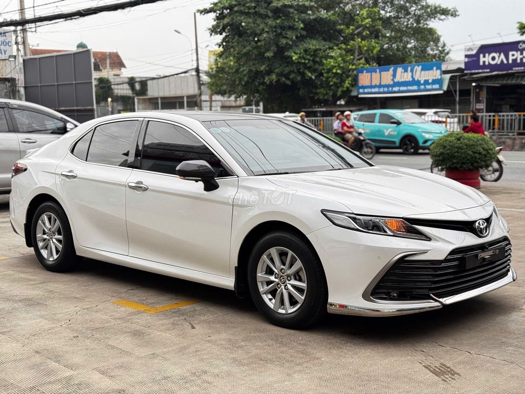 Toyota Camry 2022 2.0G - 34000 km