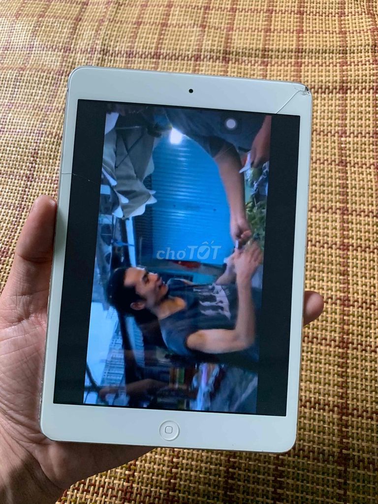 ipad mini 1 như hình. Mua bán Máy tính bảng tại Quận Cái Răng Cần Thơ được đăng bởi sa hình 5