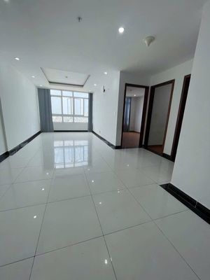 Cần bán căn hộ Giai Việt 854 Tạ Quang Bửu. 115m2, 5.450ty