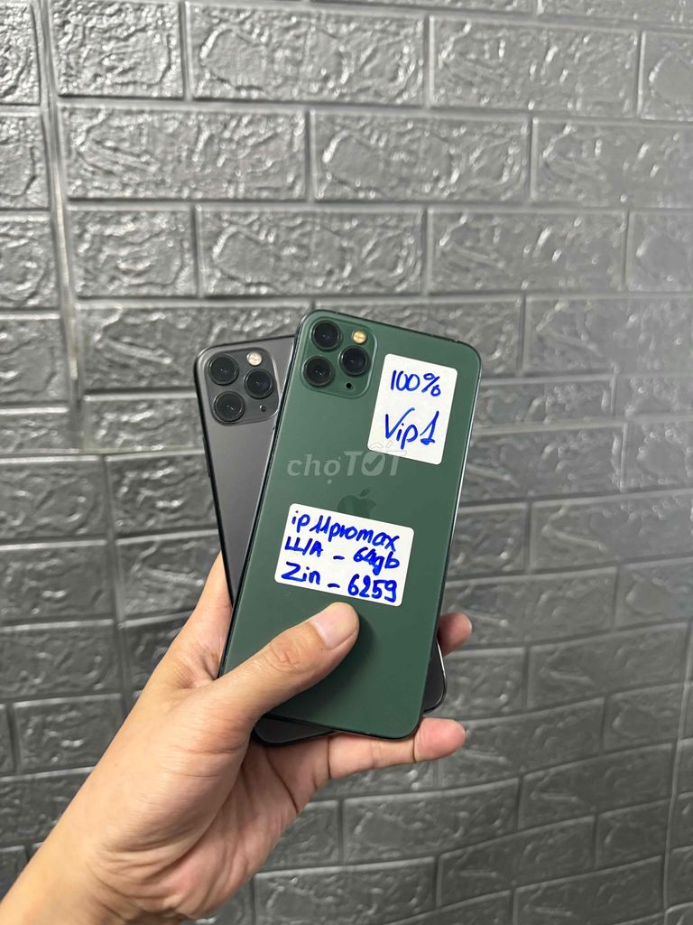 iPhone 11 Pro Max 64GB Nhiều màu 99%. Mua bán Điện thoại tại Quận Hải Châu Đà Nẵng được đăng bởi Hoàng Táo 273 Nguyễn Hoàng hình 1