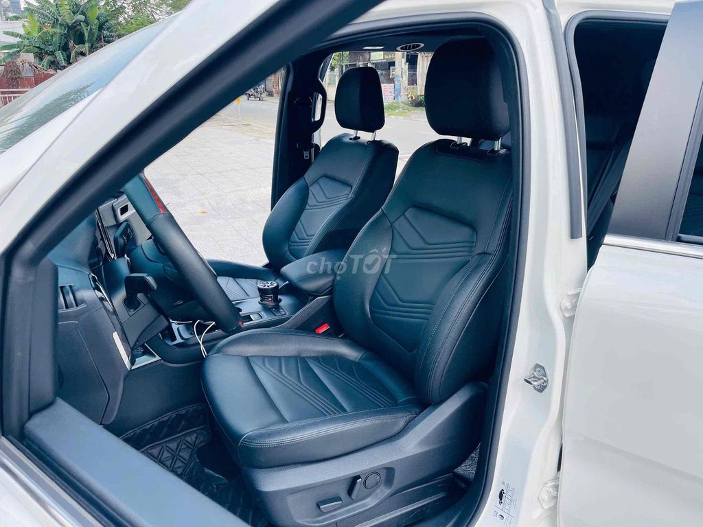 Ford Everest 2024 Titanium 2.0 AT 4x2 - 7000 km. Mua bán Ô tô tại Quận 3 Tp Hồ Chí Minh được đăng bởi Ngọc triều hình 5