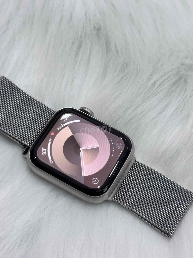 Apple Watch Series 5 Titanium Bạc 40mm. Mua bán Thiết bị đeo thông minh tại Quận Bình Thạnh Tp Hồ Chí Minh được đăng bởi Tuân Nguyễn hình 1