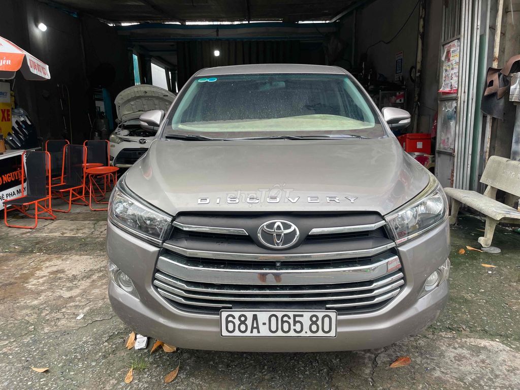 Toyota Innova G.Số tự động.Màu đồng ánh kim