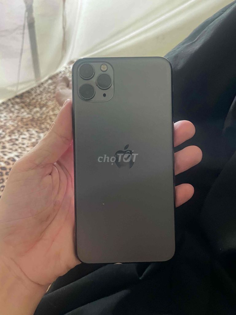 Apple iPhone 11 Pro Max 256GB Xám. Mua bán Điện thoại tại Thành phố Cà Mau Cà Mau được đăng bởi Nguyễn Thiên trí hình 1