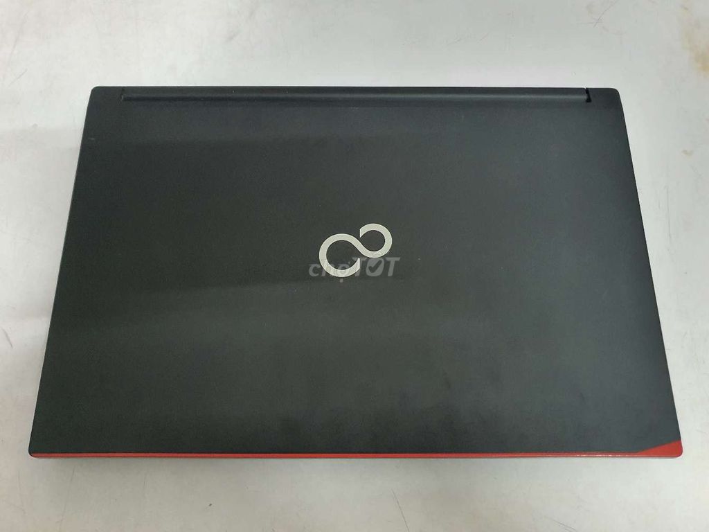 Fujitsu Core i3-4000M 4GB/240GB Đen. Mua bán Laptop tại Quận Ninh Kiều Cần Thơ được đăng bởi Nguyễn Quang Khánh hình 1