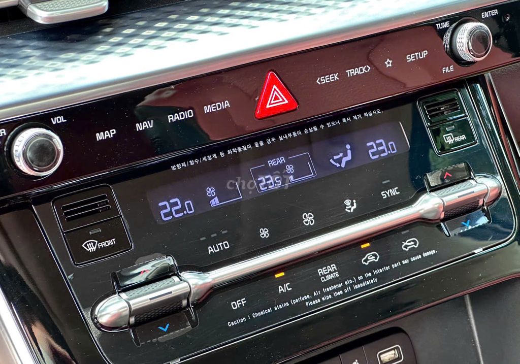 Kia Carnival 2024 2.2D Signature  - 26000 km. Mua bán Ô tô tại Thành phố Thủ Đức Tp Hồ Chí Minh được đăng bởi Quốc Chinh  Xe lướt hình 16