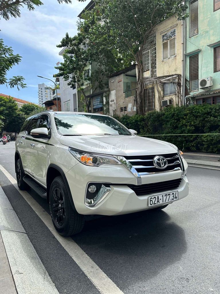 TOYOTA FORTUNER 2.4 AT,máy dầu,số tự động,2020,95%. Mua bán Ô tô tại Quận Tân Bình Tp Hồ Chí Minh được đăng bởi A Nam hình 3