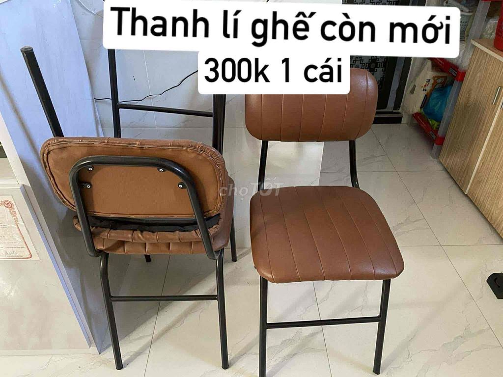 Ghế Kim loại Da Nâu. Mua bán Bàn ghế tại Quận Sơn Trà Đà Nẵng được đăng bởi Thuý Bùi hình 1