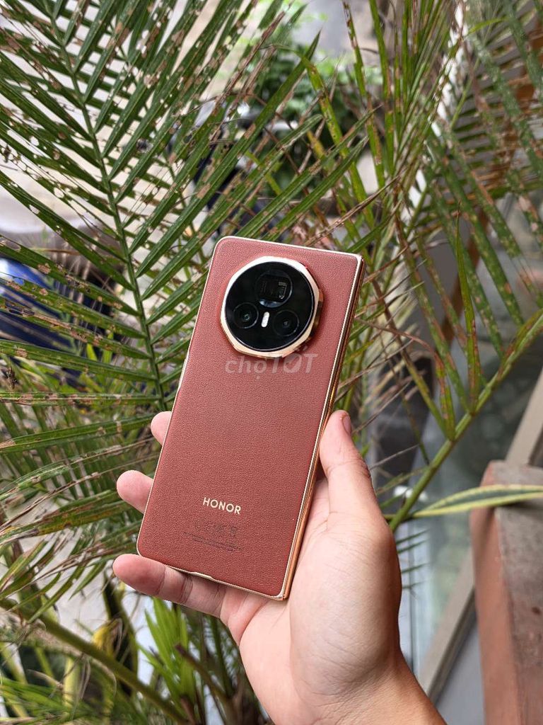 Honor Magic V3 Đỏ quốc tế 512. Mua bán Điện thoại tại Quận Ba Đình Hà Nội được đăng bởi Nguyễn Thanh Sơn hình 1