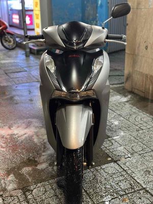 SH 350i 2021 Màu xám. Mua bán Xe máy tại Thành phố Thuận An Bình Dương được đăng bởi Hoàng Anh Tuấn