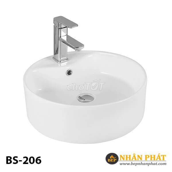 Thanh lý thiết bị vệ sinh giá rẻ