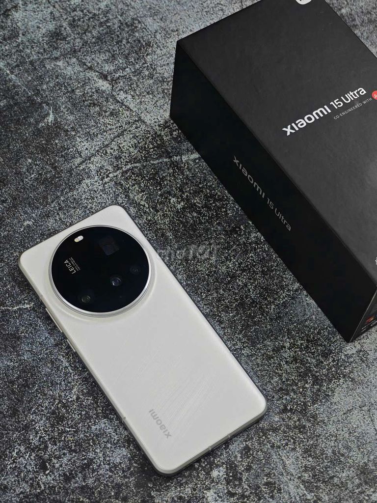 Xiaomi Mi 15 Ultra 256GB Trắng Fullbox. Mua bán Điện thoại tại Quận Thanh Khê Đà Nẵng được đăng bởi Tú MB hình 1