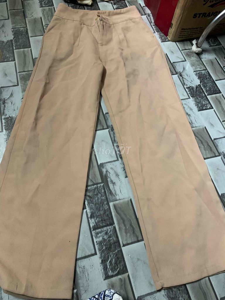 Quần ống rộng Nữ Nâu be. Mua bán Quần áo tại Quận 8 Tp Hồ Chí Minh được đăng bởi Nguyễn Thư hình 1