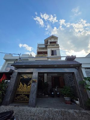 Biệt thư Gỗ 4 PN, 1 PT, 5 tolle, thang máy, p.xông hơi,. Mua bán nhà ở tại Huyện Nhà Bè Tp Hồ Chí Minh được đăng bởi bùi văn tri