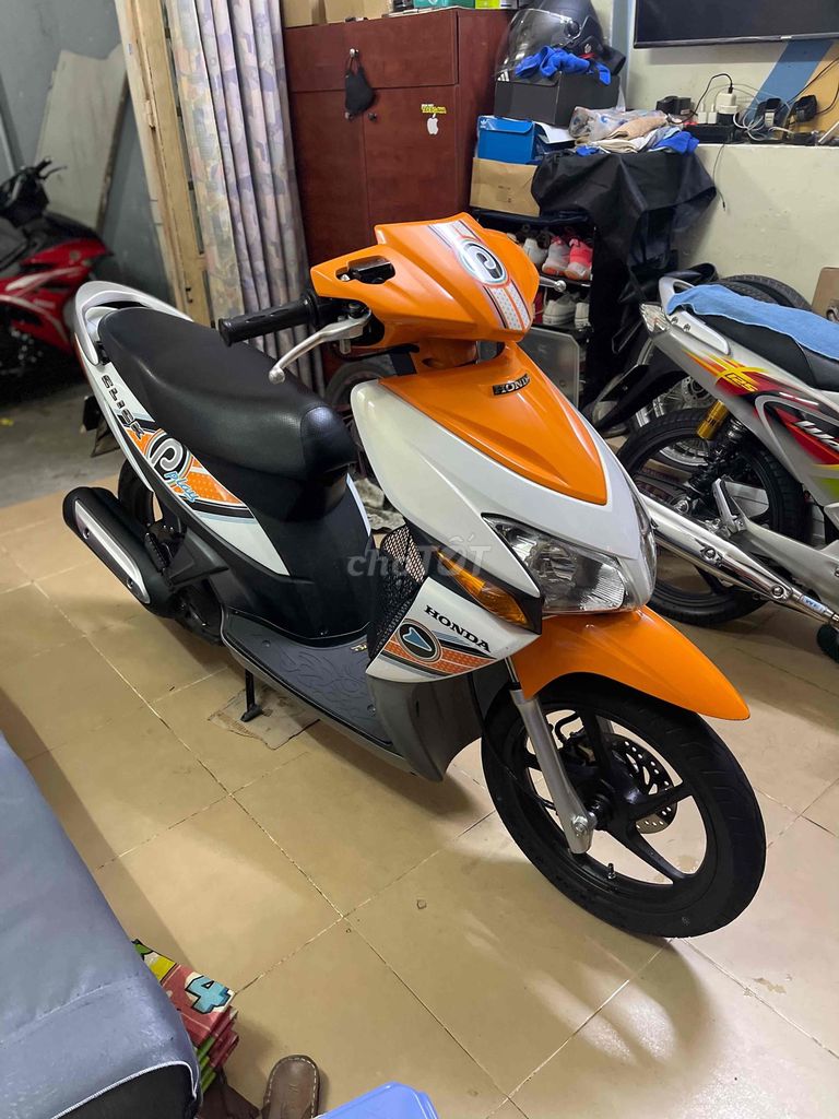 Honda ClickPlay 2011 Cam trắng. Mua bán Xe máy tại Quận Bình Thạnh Tp Hồ Chí Minh được đăng bởi Đại Dương hình 2