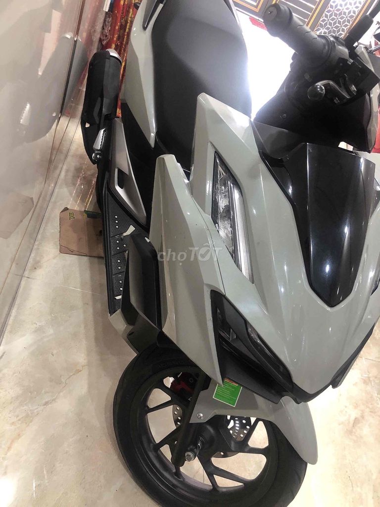 Honda Vario 160 ABS 2023 серый цемент