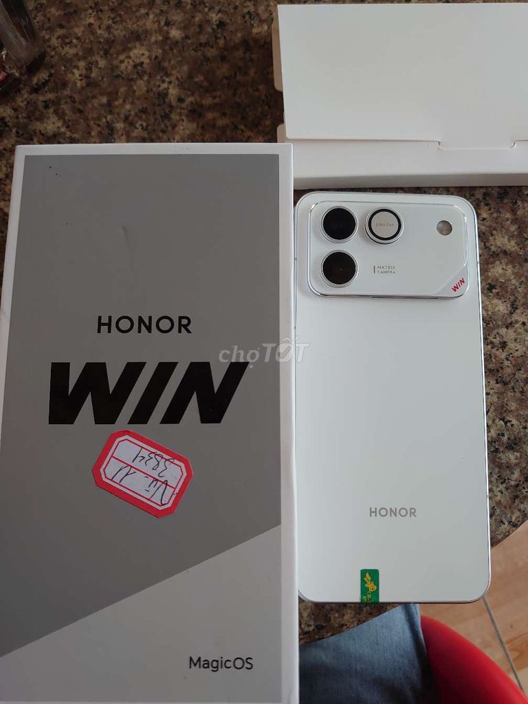 Honor WIN RT 256GB Trắng 99%. Mua bán Điện thoại tại Thành phố Long Xuyên An Giang được đăng bởi KHANG LOCK hình 1
