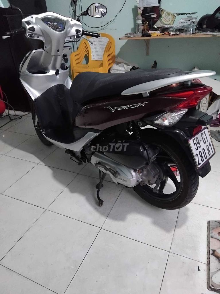 Vision 2012 bstp 9 nut.nâu 4D.xe đẹp giá tốt. Mua bán Xe máy tại Huyện Hóc Môn Tp Hồ Chí Minh được đăng bởi Trần Trương Vũ Phong hình 4
