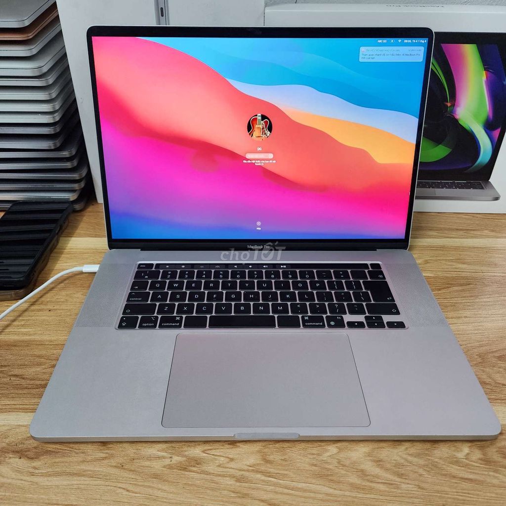 Bán Macbook 16in 2019 i9/32/1T full chức năng. Mua bán Laptop tại Quận Ba Đình Hà Nội được đăng bởi Minh Trang hình 1