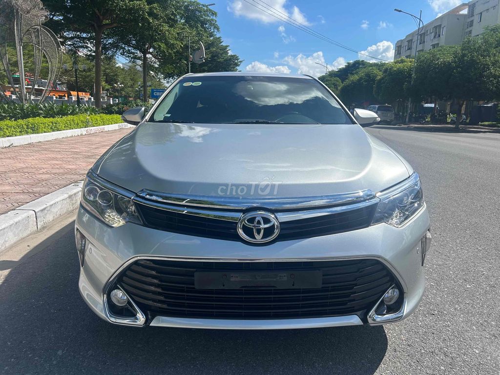Toyota Camry 2019 2.5Q - 69999 km. Mua bán Ô tô tại Huyện Đông Hưng Thái Bình được đăng bởi Phamquangngoc hình 1
