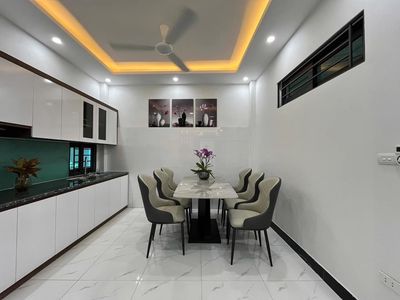 BÁN NHÀ ĐƯỜNG TRẦN BÌNH 48M*5T VIEW HỒ, ÔTÔ, NỘI THẤT XỊN, GIÁ 13.8 TỶ. Mua bán nhà ở tại Quận Cầu Giấy Hà Nội được đăng bởi Phùng Thị Tuyên