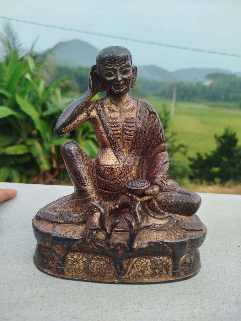 Tượng đồng Cổ xưa Đồng cổ. Mua bán Đồ sưu tầm, đồ cổ tại Huyện Đoan Hùng Phú Thọ được đăng bởi Phong nguyễn hình 1