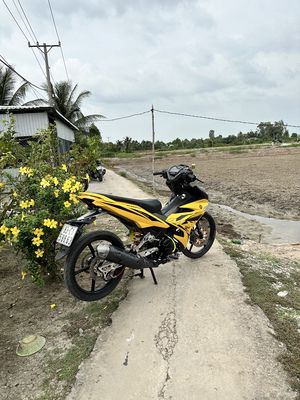 Bán. Mua bán Xe máy tại Huyện Mỹ Tú Sóc Trăng được đăng bởi យ៉ាវ សមណ