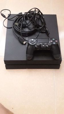 Ps4 fat 12xx 500gb, full đồ, có game fifa23 và re2. Mua bán Thiết bị chơi game tại Quận Gò Vấp Tp Hồ Chí Minh được đăng bởi nam nguyen