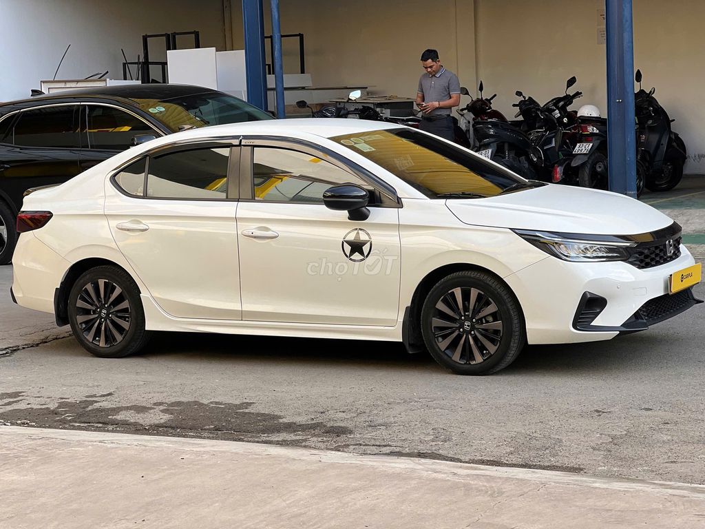 Honda City 2024 RS 1.5 AT - xe chất. Mua bán Ô tô tại Quận Tân Phú Tp Hồ Chí Minh được đăng bởi Nguyễn Tân Xe Lướt  hình 3