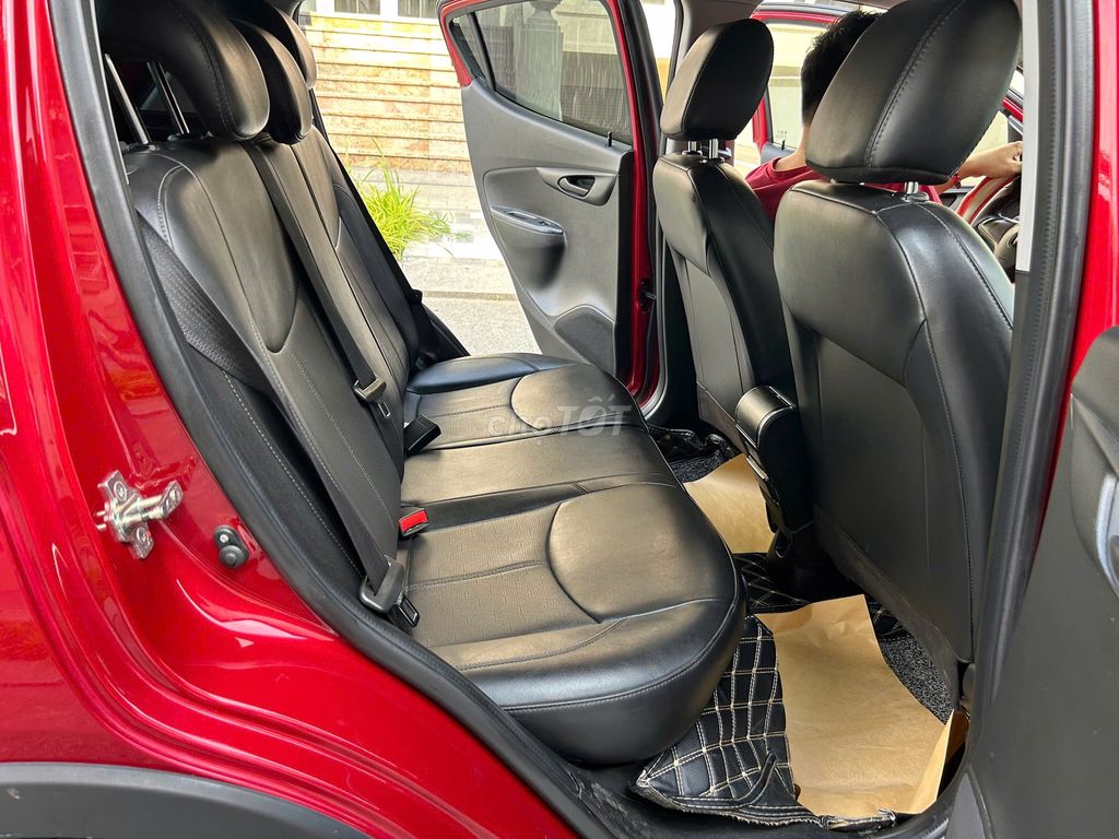 VinFast Fadil 1.4 AT Plus 2019. Mua bán Ô tô tại Thành phố Thủ Đức Tp Hồ Chí Minh được đăng bởi Huỳnh tấn phát hình 14