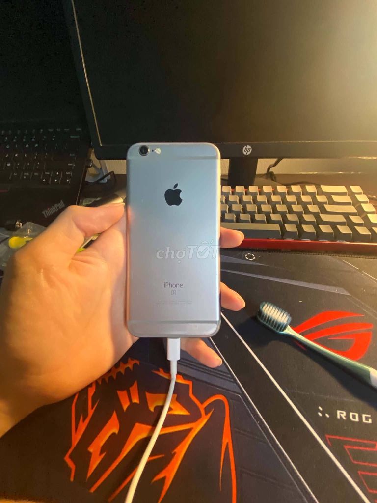 Apple iPhone 6s 32GB Bạc Like New. Mua bán Điện thoại tại Thành phố Thủ Đức Tp Hồ Chí Minh được đăng bởi Hội Đồ Điện Tử hình 1