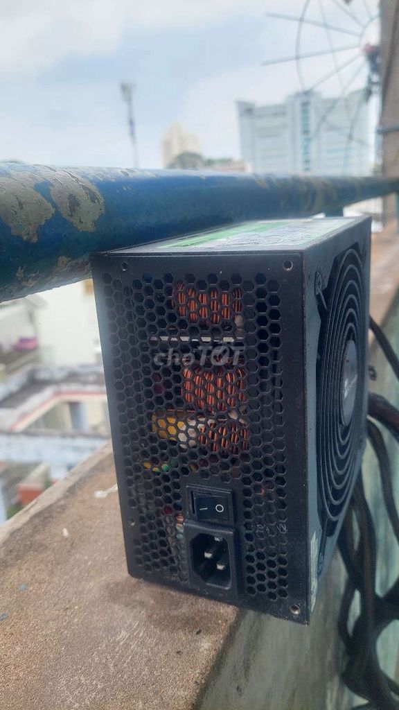 Nguồn máy tính Seventeam ST-750Z-AF. Mua bán Linh kiện (RAM, Card...) tại Quận 5 Tp Hồ Chí Minh được đăng bởi Le Quang Phuc hình 1