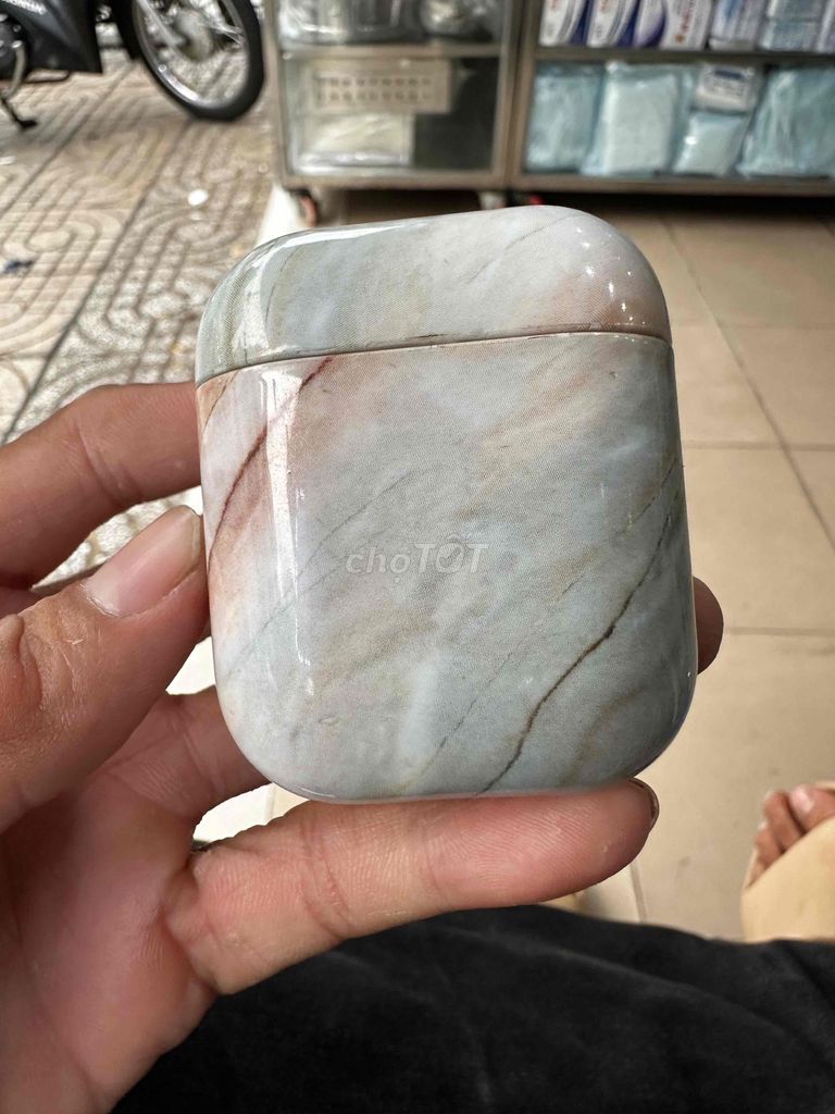 Tai nghe Apple AirPods 2 Trắng 90%. Mua bán Tivi, Âm thanh tại Quận Tân Phú Tp Hồ Chí Minh được đăng bởi Chữ Tín Đặt Hàng đầu hình 1