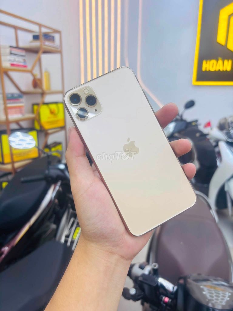 Apple iPhone 11 Pro Max 64GB Vàng Đã qua sử dụng. Mua bán Điện thoại tại Quận Gò Vấp Tp Hồ Chí Minh được đăng bởi Hội Đồ Điện Tử hình 1